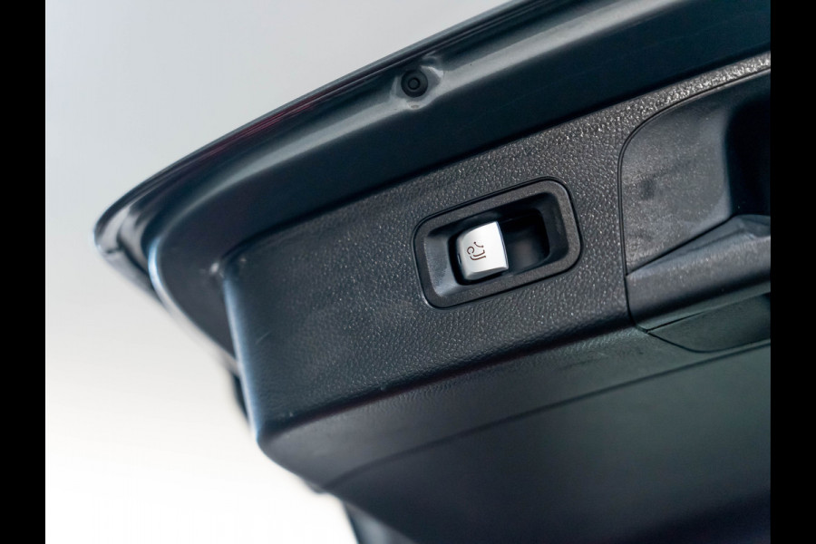 ☞ Mercedes-Benz GLC-klasse GLC 220 d 4MATIC | Pano | COMAND | Distronic