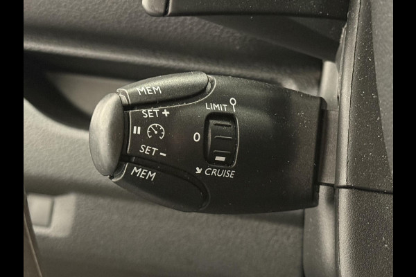 Peugeot Expert 2.0 Automaat Dubbele cabine Navigatie  Clima Control  Trekhaak