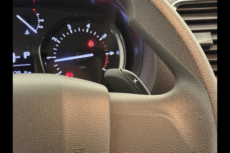 Peugeot Expert 2.0 Automaat Dubbele cabine Navigatie  Clima Control  Trekhaak