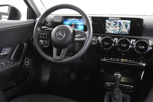 Mercedes-Benz A-Klasse 180 *1ste Eigenaar*Navigatie*Camera*Carplay*