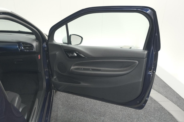 DS DS 3 PureTech 110 So Chic | Camera | Navigatie | Parkeersensoren | Climate Control