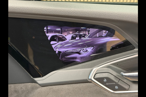 Audi e-tron Sportback 55 quattro S edition 95 kWh PANORAMADAK 360 CAMERA B&O CAMERASPIEGELS ADAPTIEVE CRUISE CONTROL HEADUP