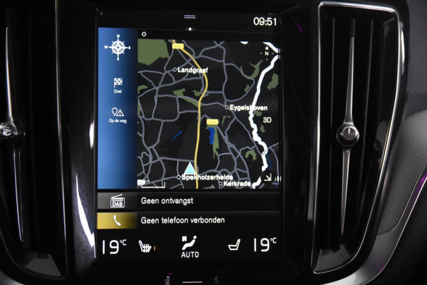 Volvo V60 2.0 T8 Recharge AWD Inscription *Panoramadak*Full Options*