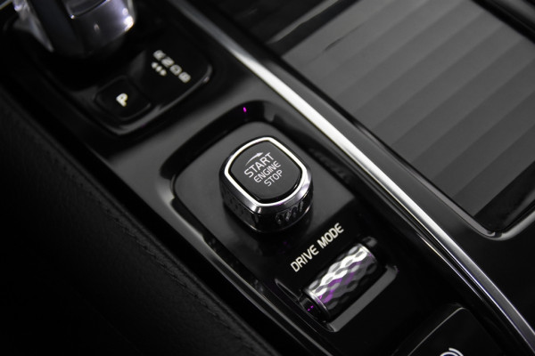 Volvo V60 2.0 T8 Recharge AWD Inscription *Panoramadak*Full Options*