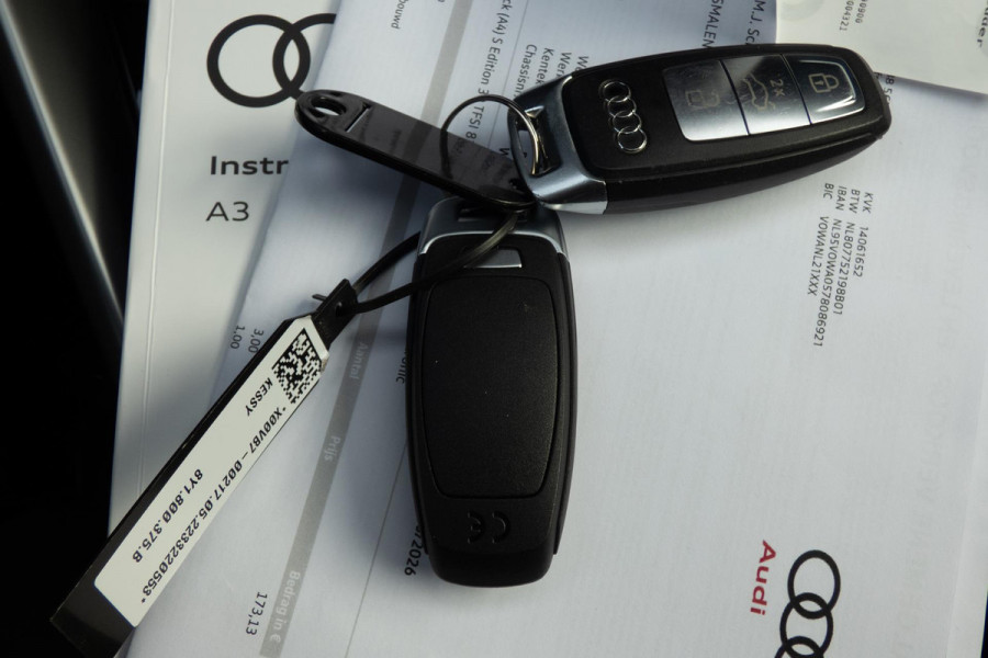 Audi A3 Sportback 30 TFSI S edition | S-LINE | AMBIANCEVERLICHTING | ACC | LED | PDC