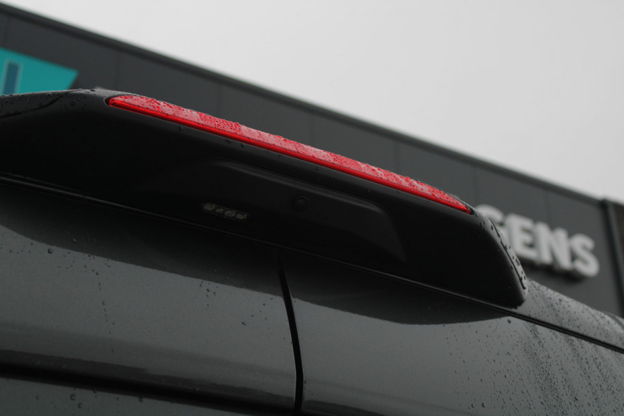 Ford Transit 350 2.0 TDCI L2H2 Limited 165pk - Adaptive Cruise - Xenon - Navi - Blind Spot - 360 camera - Rijklaar