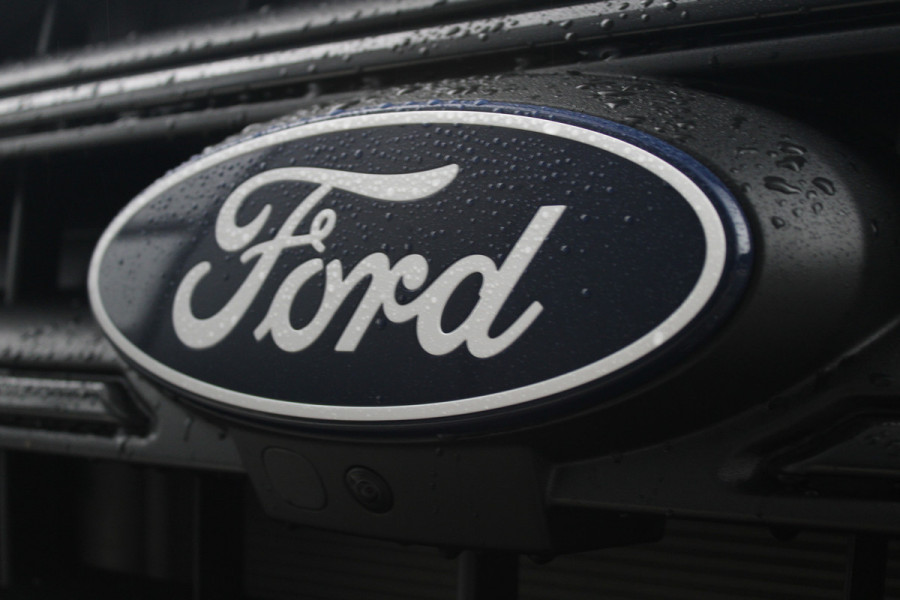 Ford Transit 350 2.0 TDCI L2H2 Limited 165pk - Adaptive Cruise - Xenon - Navi - Blind Spot - 360 camera - Rijklaar