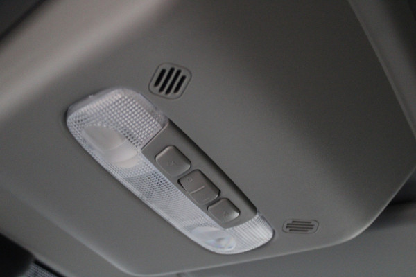 Ford Transit 350 2.0 TDCI L2H2 Limited 165pk - Adaptive Cruise - Xenon - Navi - Blind Spot - 360 camera - Rijklaar