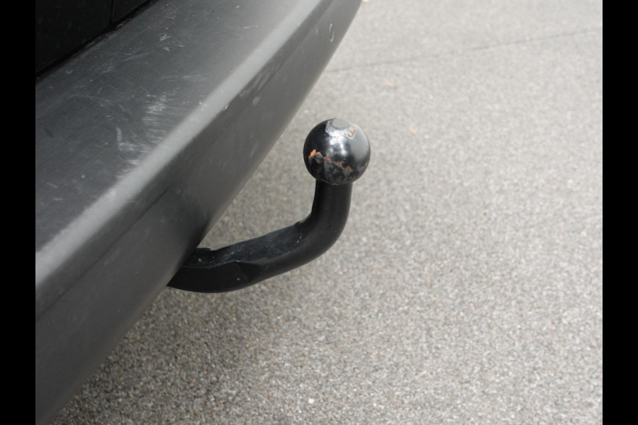 Opel Vivaro 145pk Automaat Dubbele cabine L3H1 Edition Navigatie Cruise Trekhaak Airco