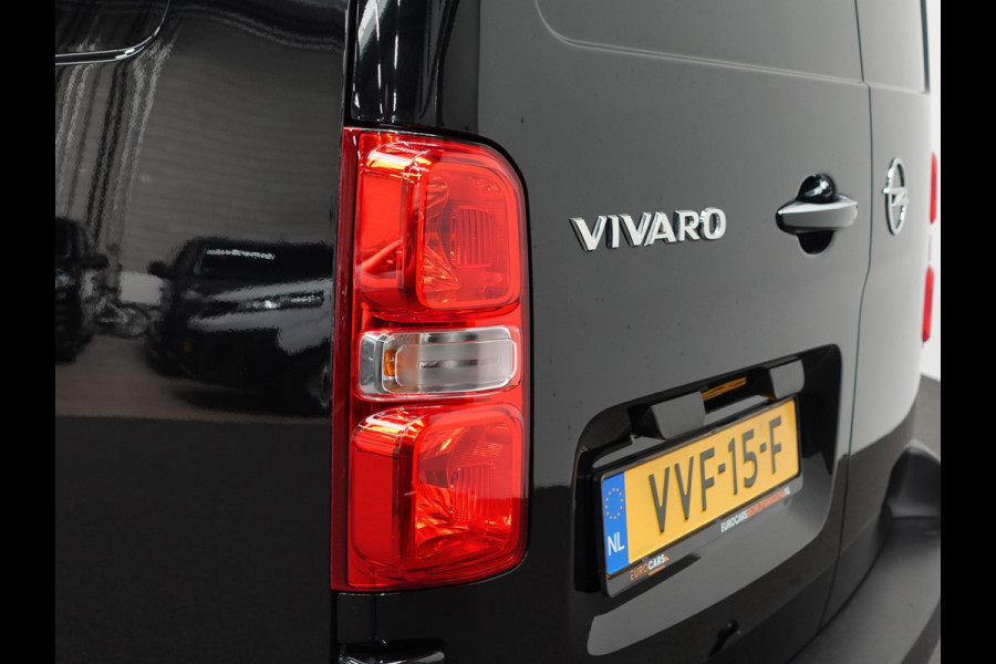 Opel Vivaro 145pk Automaat Dubbele cabine L3H1 Edition Navigatie Cruise Trekhaak Airco