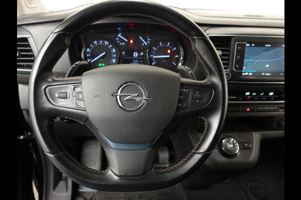 Opel Vivaro 145pk Automaat Dubbele cabine L3H1 Edition Navigatie Cruise Trekhaak Airco