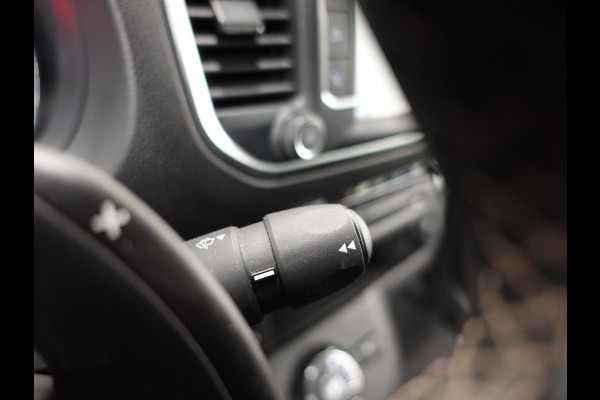 Opel Vivaro 145pk Automaat Dubbele cabine L3H1 Edition Navigatie Cruise Trekhaak Airco