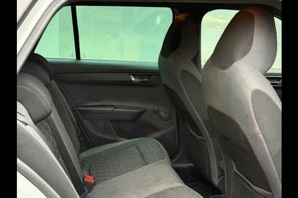 Škoda Fabia Combi 1.0 TSI 110PK DSG Monte Carlo Navi|Sportstoelen|PDC|Stoelverwarming