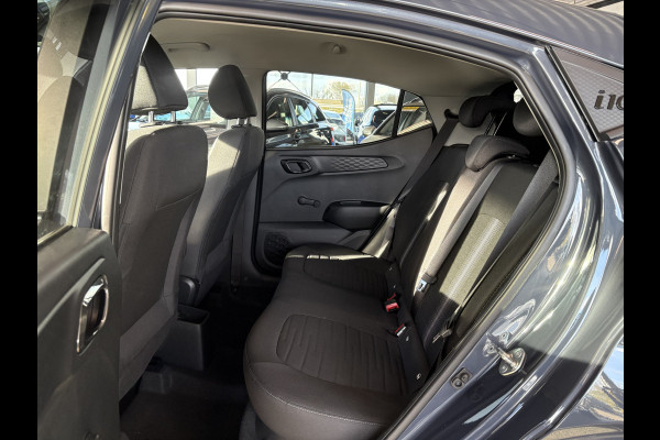 Hyundai i10 1.0 Automaat Comfort 5-zits CARPLAY/CRUISE/DAB/PRIVACYGLASS