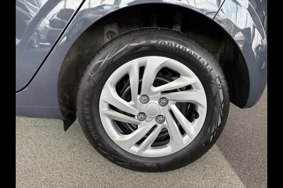 Hyundai i10 1.0 Automaat Comfort 5-zits CARPLAY/CRUISE/DAB/PRIVACYGLASS