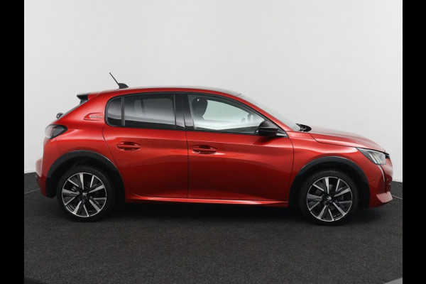 Peugeot 208 1.2 PureTech GT-Line*ACC*PANO*CARPLAY*ECC*CAM*LED*