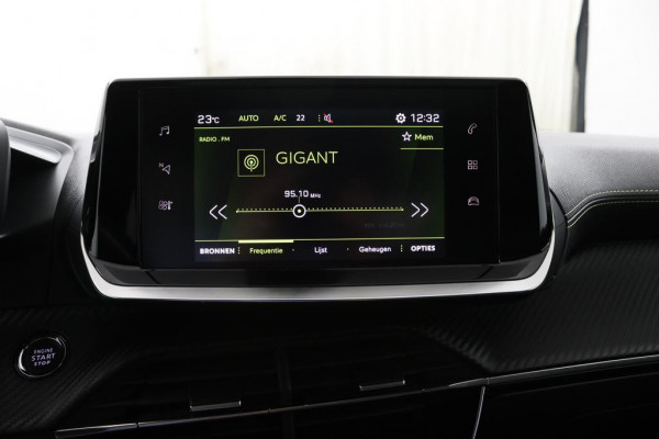 Peugeot 208 1.2 PureTech GT-Line*ACC*PANO*CARPLAY*ECC*CAM*LED*