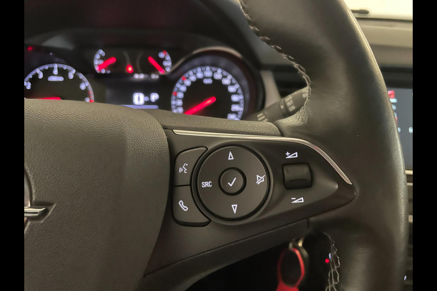 Opel Crossland X 1.2 Turbo Innovation AUTOMAAT AIRCO NAVI VIA APP CRUISE BT STOELVERWARMING STUURVERW ZEER NETTE AUTO