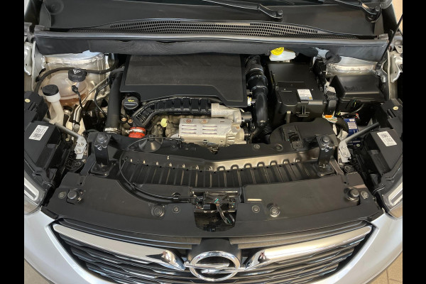 Opel Crossland X 1.2 Turbo Innovation AUTOMAAT AIRCO NAVI VIA APP CRUISE BT STOELVERWARMING STUURVERW ZEER NETTE AUTO