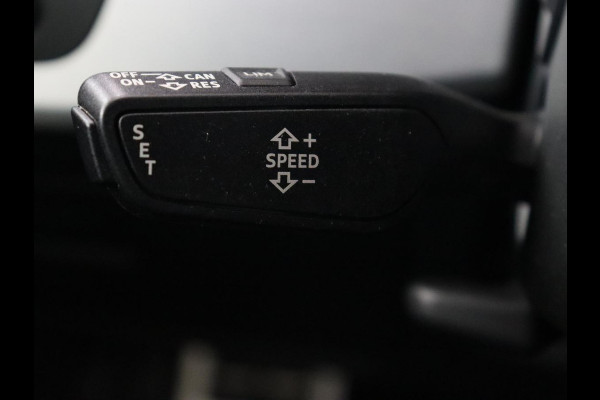 Audi A5 40 TFSI Sport S-Line edition | Carplay | Sportstoelen | Full LED | Half leder | Navigatie | Parkeerhulp | Cruise control | Bluetooth | Climate control | Sportstuur