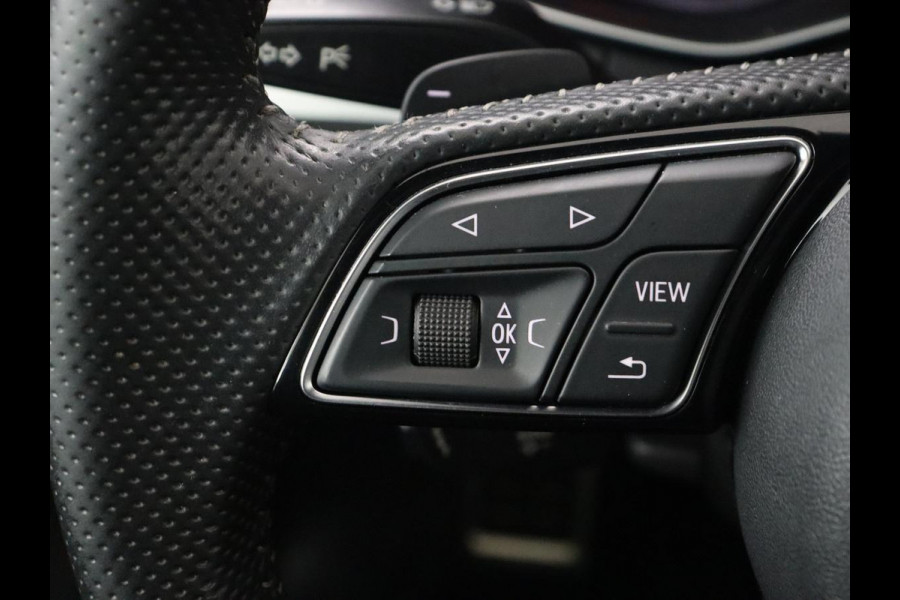 Audi A5 40 TFSI Sport S-Line edition | Carplay | Sportstoelen | Full LED | Half leder | Navigatie | Parkeerhulp | Cruise control | Bluetooth | Climate control | Sportstuur