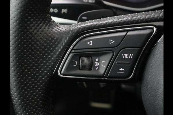 Audi A5 40 TFSI Sport S-Line edition | Carplay | Sportstoelen | Full LED | Half leder | Navigatie | Parkeerhulp | Cruise control | Bluetooth | Climate control | Sportstuur