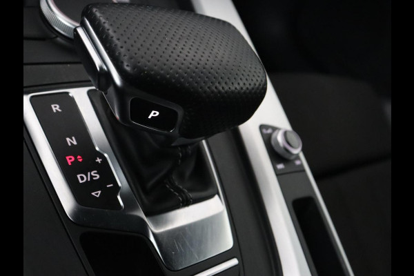 Audi A5 40 TFSI Sport S-Line edition | Carplay | Sportstoelen | Full LED | Half leder | Navigatie | Parkeerhulp | Cruise control | Bluetooth | Climate control | Sportstuur