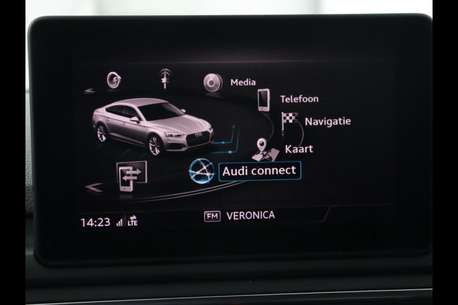 Audi A5 40 TFSI Sport S-Line edition | Carplay | Sportstoelen | Full LED | Half leder | Navigatie | Parkeerhulp | Cruise control | Bluetooth | Climate control | Sportstuur