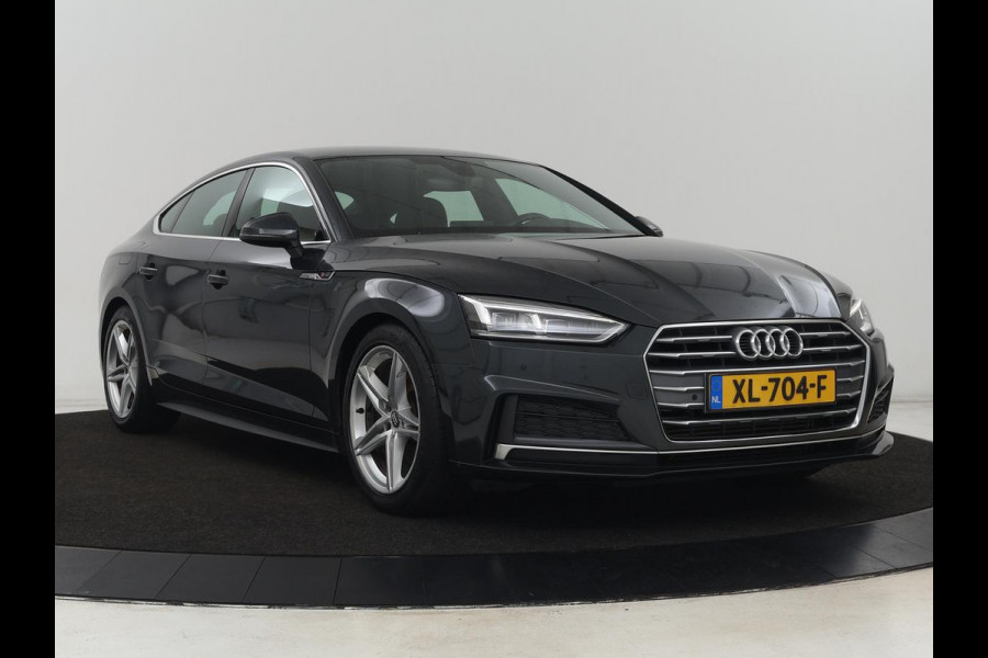 Audi A5 40 TFSI Sport S-Line edition | Carplay | Sportstoelen | Full LED | Half leder | Navigatie | Parkeerhulp | Cruise control | Bluetooth | Climate control | Sportstuur