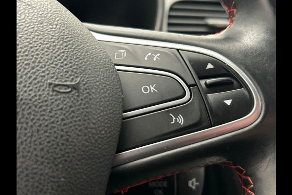 Renault Kadjar 1.2 TCe Extase * Origineel Nederlands * Trekhaak Leder Camera Stoelverwarming Keyless Bose