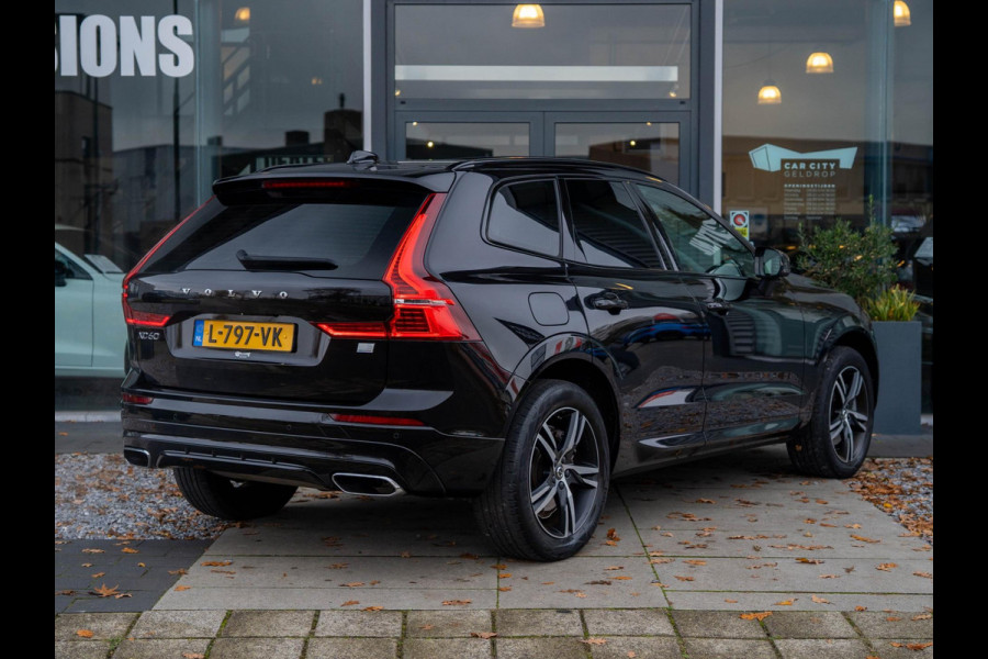 Volvo XC60 2.0 Recharge T6 AWD R-Design / Pano / Memory / Trekhaak / Blis / Camera