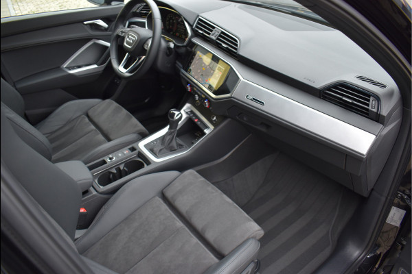 Audi Q3 45 TFSI e S-Line 245 Pk Black Ed Navi Leder/Alcantara Keyless Camera 19 Inch