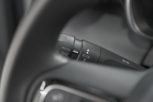 Citroën C3 Aircross PureTech 130 EAT6 Plus | Stoelverwarming | Parkeersensoren | Apple Carplay