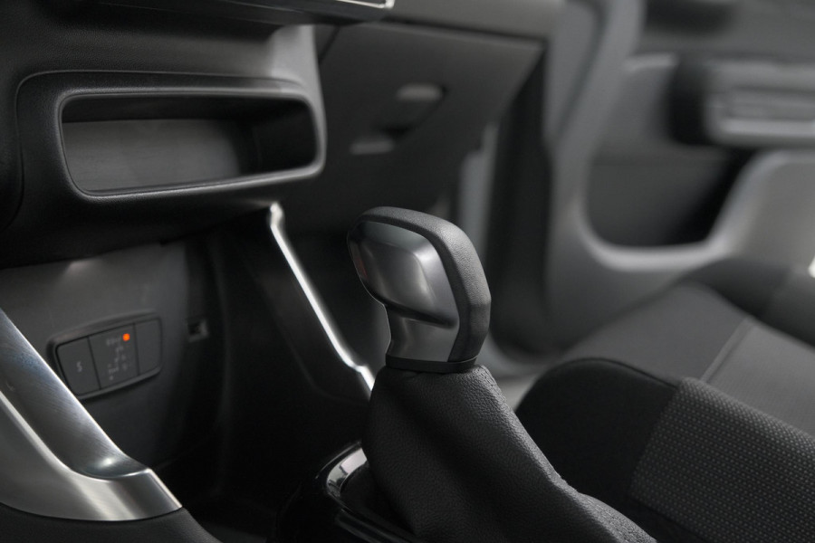 Citroën C3 Aircross PureTech 130 EAT6 Plus | Stoelverwarming | Parkeersensoren | Apple Carplay