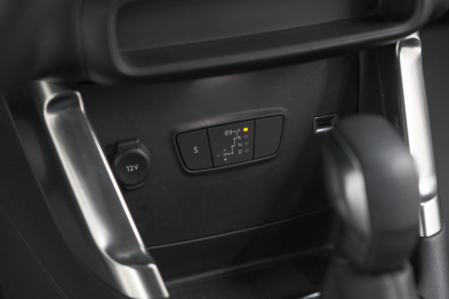 Citroën C3 Aircross PureTech 130 EAT6 Plus | Stoelverwarming | Parkeersensoren | Apple Carplay