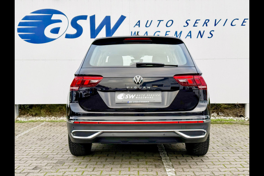 Volkswagen Tiguan 1.5 TSI Elegance | Trekhaak | ACC | IQ Light | DAB+ | HUD | 18 inch
