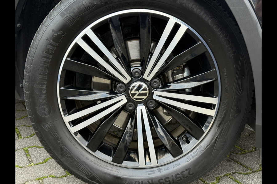 Volkswagen Tiguan 1.5 TSI Elegance | Trekhaak | ACC | IQ Light | DAB+ | HUD | 18 inch