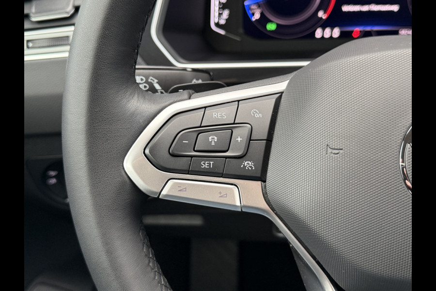 Volkswagen Tiguan 1.5 TSI Elegance | Trekhaak | ACC | IQ Light | DAB+ | HUD | 18 inch