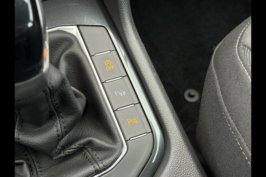 Volkswagen Tiguan 1.5 TSI Elegance | Trekhaak | ACC | IQ Light | DAB+ | HUD | 18 inch