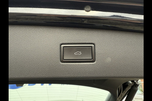 Volkswagen Tiguan 1.5 TSI Elegance | Trekhaak | ACC | IQ Light | DAB+ | HUD | 18 inch