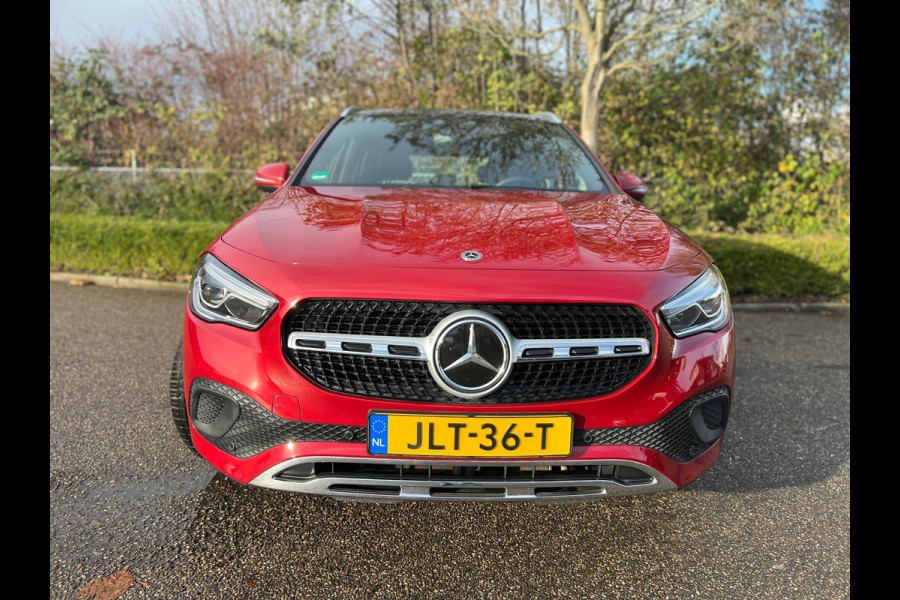 Mercedes-Benz GLA 250 e Progressive I Panorama Dak I Sfeerverlichting I Apple Carplay