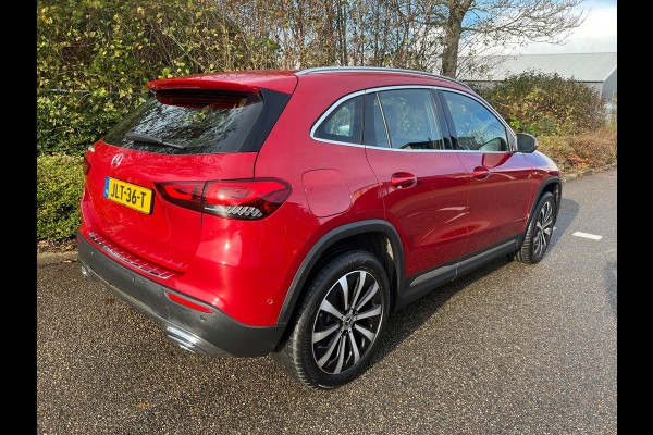 Mercedes-Benz GLA 250 e Progressive I Panorama Dak I Sfeerverlichting I Apple Carplay