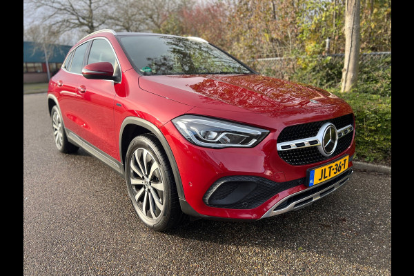 Mercedes-Benz GLA 250 e Progressive I Panorama Dak I Sfeerverlichting I Apple Carplay