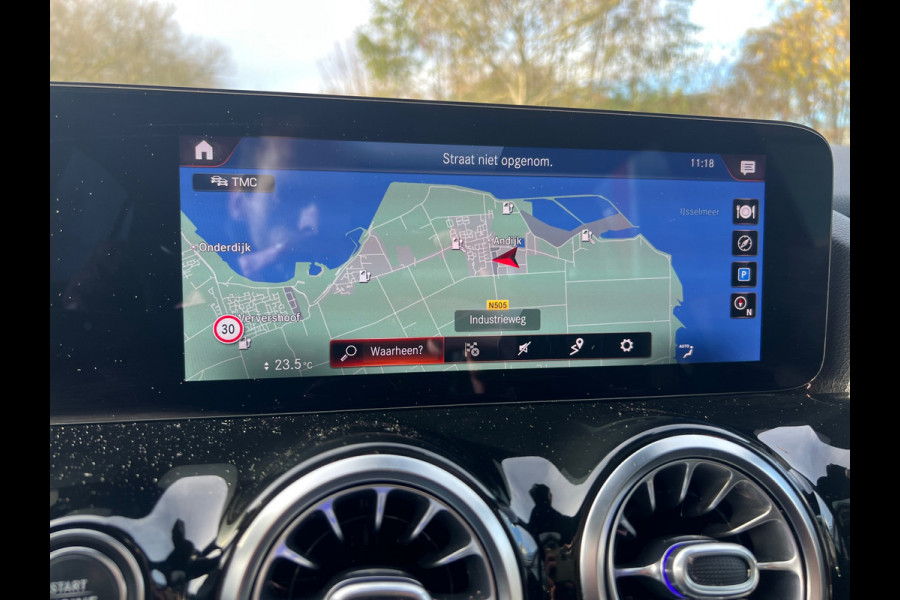 Mercedes-Benz GLA 250 e Progressive I Panorama Dak I Sfeerverlichting I Apple Carplay