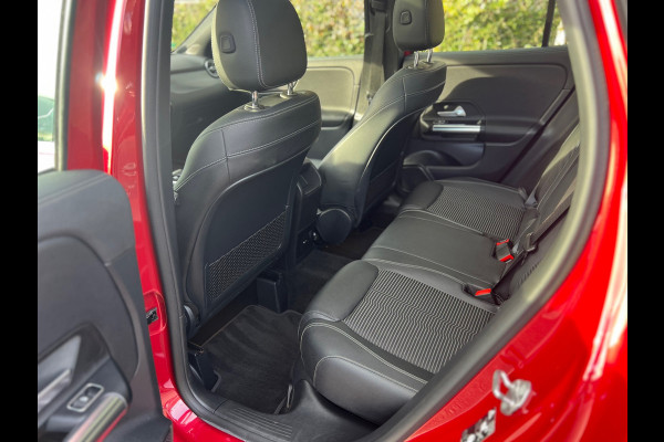 Mercedes-Benz GLA 250 e Progressive I Panorama Dak I Sfeerverlichting I Apple Carplay