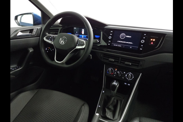 Volkswagen Polo 1.0 TSI Life DSG Nieuw model ! | Navigatie | Apple Carplay/Android | Digitale Cockpit | Airco | Parkeer sensoren V+A | LED | Lichtmetalen Velgen