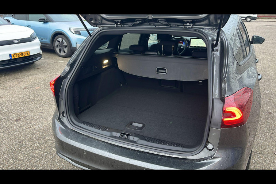 Ford FOCUS Wagon 1.0 EcoBoost Hybrid ST Line X 125pk | NIEUW! | Driver Assistance Pack | Winterpack | 18 inch Licht metaal