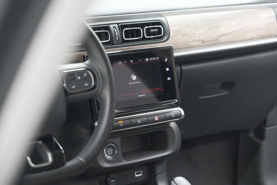 Citroën C3 PureTech 83 Max | Camera | Stoelverwarming | Navigatie | Parkeersensoren
