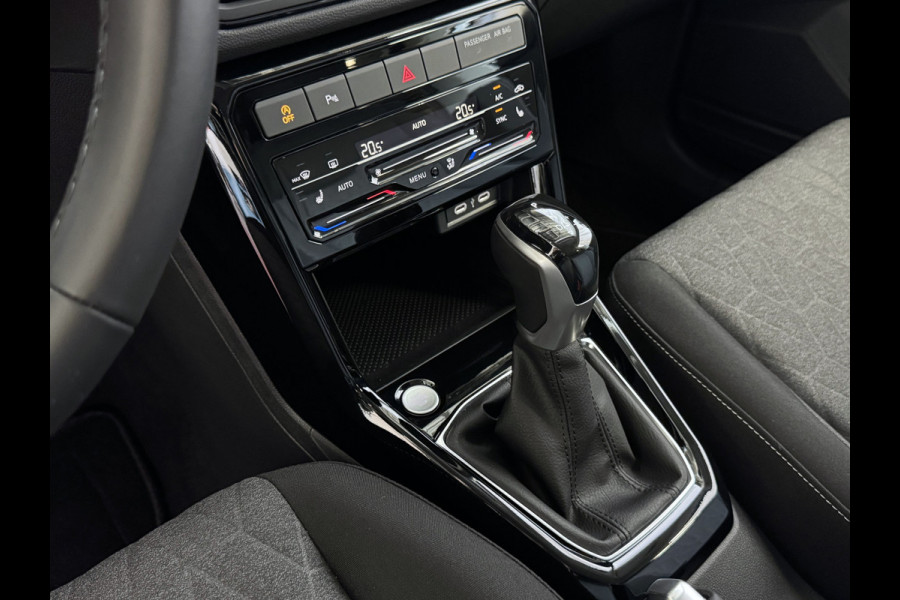 Volkswagen T-Cross 2.056KM! 116PK (18'' R-LINE LMV) AFN.TREKHAAK CAMERA VIR.COCKPIT STOELVERW. ADAP.CRUISE LMV CARPLAY 2025 "Volkswagen rijden begint bij Topautos.nl – 75 topmodellen direct op voorraad!"