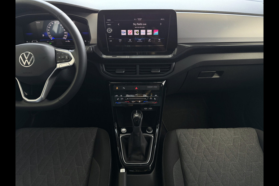 Volkswagen T-Cross 2.056KM! 116PK (18'' R-LINE LMV) AFN.TREKHAAK CAMERA VIR.COCKPIT STOELVERW. ADAP.CRUISE LMV CARPLAY 2025 "Volkswagen rijden begint bij Topautos.nl – 75 topmodellen direct op voorraad!"